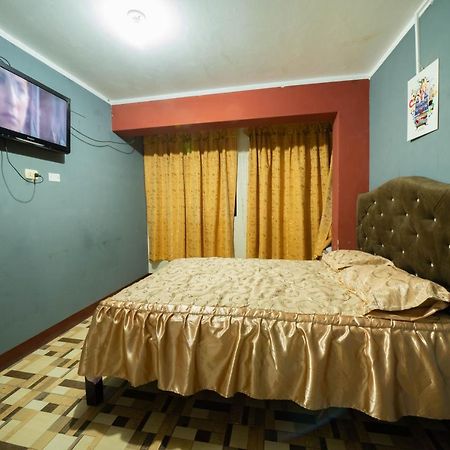 Hostal Tarapaca Hotel Huanuco Exterior photo